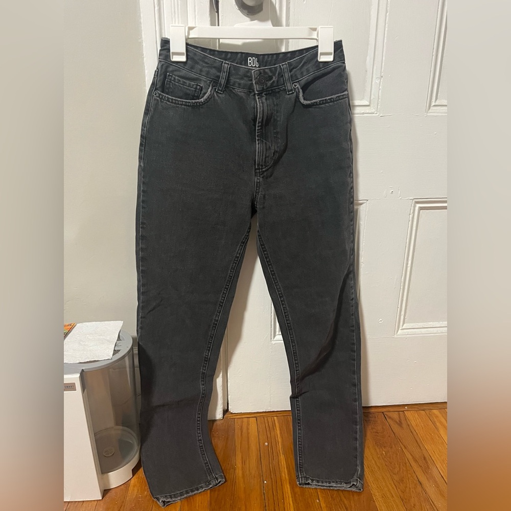 Urban mom jeans